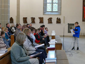 Familiengottesdienst zum Erntedankfest (Foto: Karl-Franz Thiede)